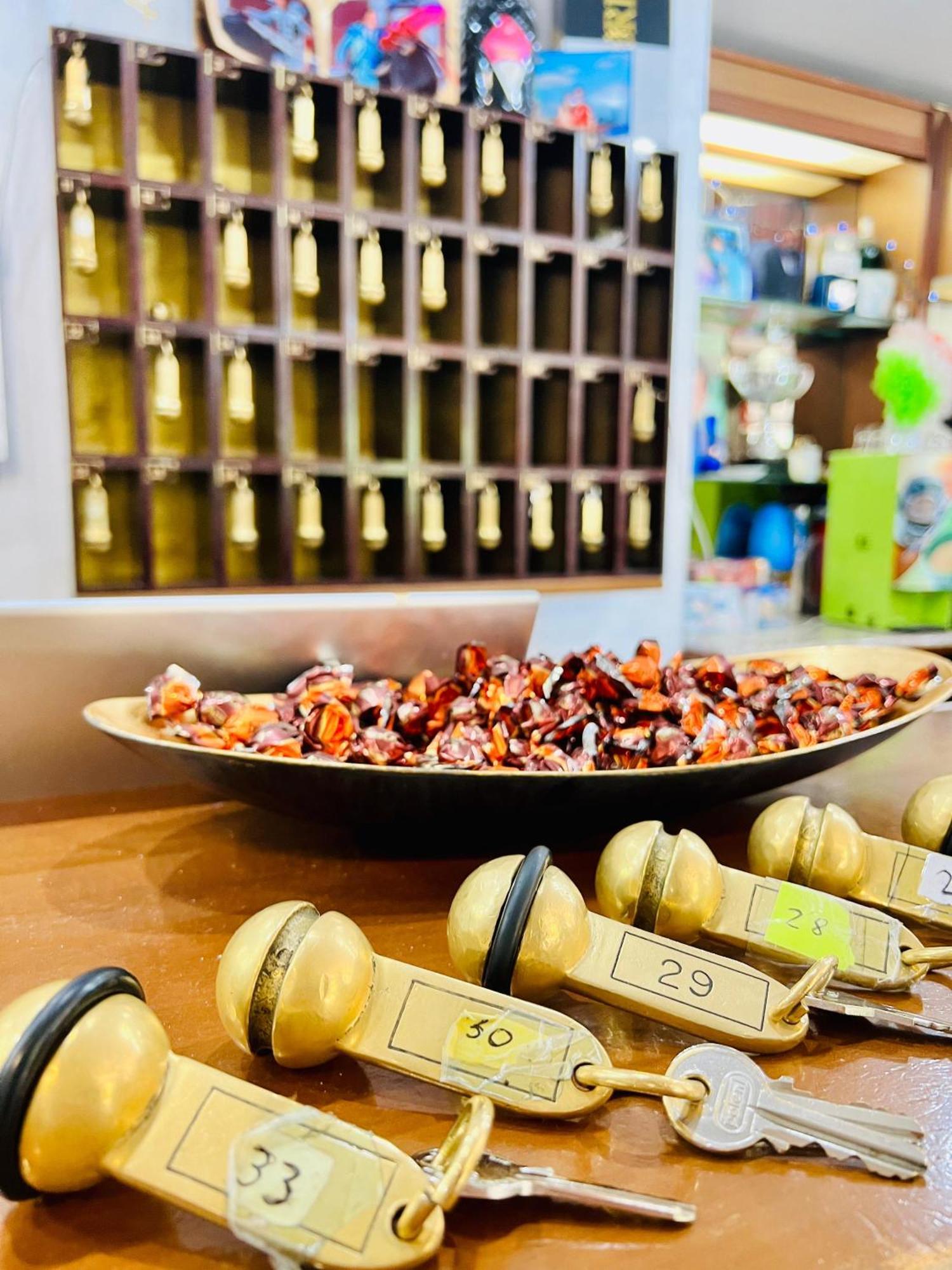 天堂酒店 切拉诺 外观 照片